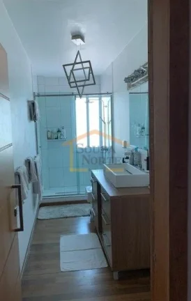 Imagem Apartamento totalmente reformado, 2 dormitórios, sala 2 ambientes, cozinha com armários, área de ...