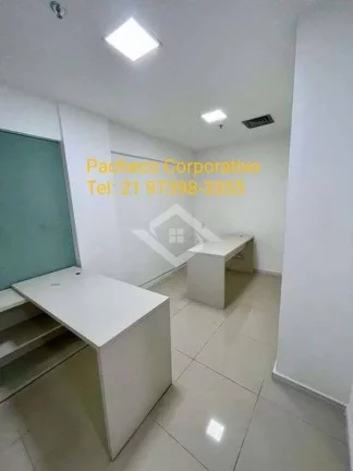 Imagem Conjunto de Salas Comerciais de 220m² em Botafogo – Frente ao Metrô!