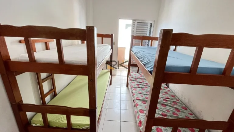 Imagem APARTAMENTO PRAIA GRANDE com 2 dormitórios sendo 1 suíte,1 vaga de garagem,cozinha,lavanderia e garagem
