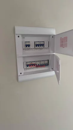 Imagem Aluga apartamento 2 dormitorios 1 vaga Marapé, Santos.