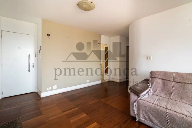 Imagem Apartamento com 94m² no Sumaré próximo ao metrô, 3 quartos e 1 vaga.
