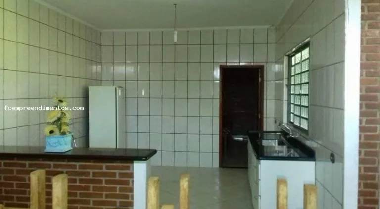 Imagem Chácara para Venda em Limeira, Bairro dos Pires, 2 dormitórios, 1 banheiro, 1 vaga