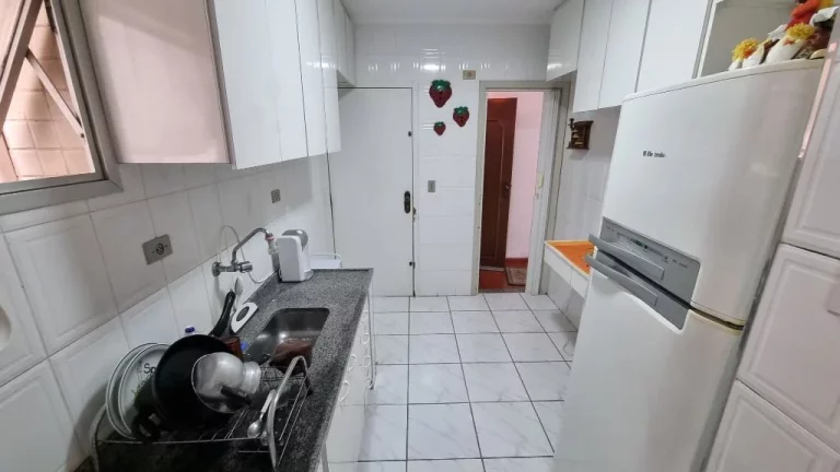 Imagem Apartamento com 3 dormitórios à venda, 110 m² - Pitangueiras - Guarujá/SP
