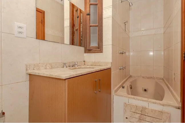 Imagem Cobertura à venda em Porto Alegre, Mont Serrat, com 3 quartos, 154m2