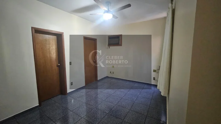 Imagem Apartamento mobiliado e reformado à venda no Centro Com 116,59 m²