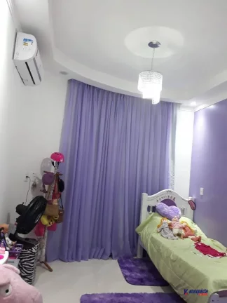 Imagem VENDO CASA DE 4/4 SENDO 1 SUITE - BAIRRO BARÁUNA