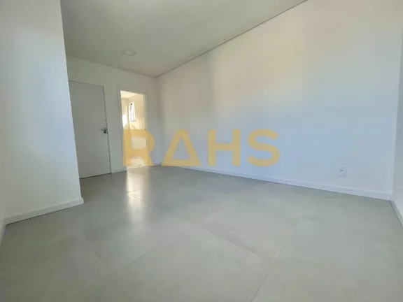 Imagem Linda casa recém construída com 1 suíte e 2 quartos, sacada com churrasqueira e 2 vagas de garage...