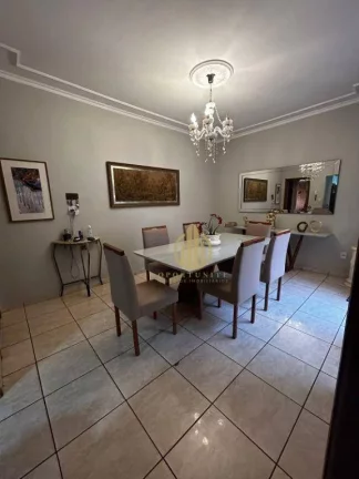 Imagem Casa com 3 dormitórios à venda, 173 m² por R$ 550.000,00 - Sumarezinho - Ribeirão Preto/SP
