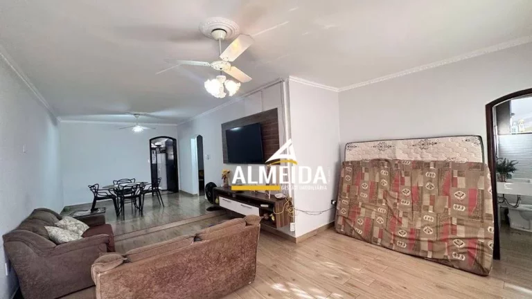 Imagem Casa com 3 dormitórios à venda, 200 m² por R$ 600.000,00 - Parque Universitário - Rio Claro/SP