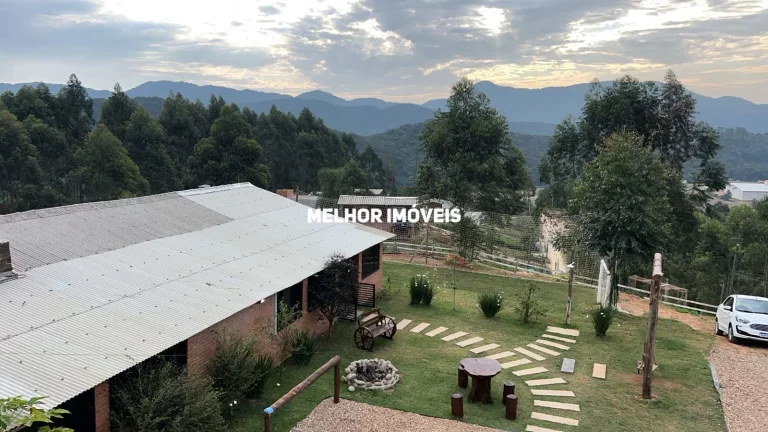 Imagem Chácara á venda com 3.660 m² - Camboriú.