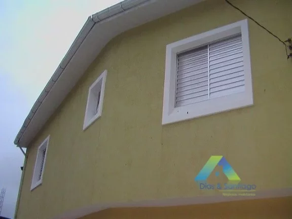 Imagem Sobrado todo reformado, 2 dormitórios, sala 2 ambientes, 3 vagas, com excelente localização e valor !