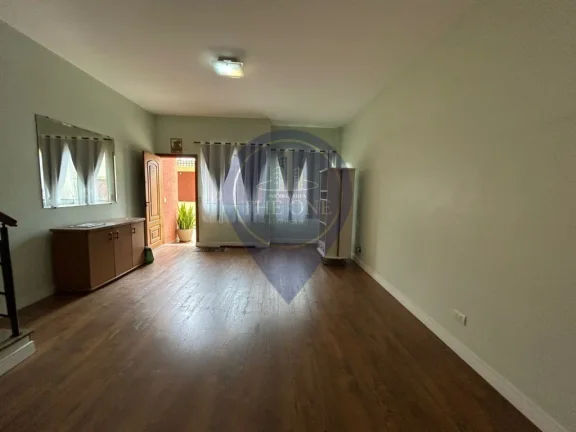 Imagem Casa em Condomínio à venda em Bosque da Saúde, São Paulo-SP: 2 quartos, 2 suítes, 3 banheiros, 2 vagas, 142m²!