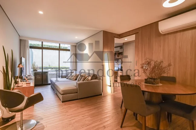 Imagem Apartamento na Pompeia com 87m², 3 quartos( 1 sui­te ) e 2 vagas.