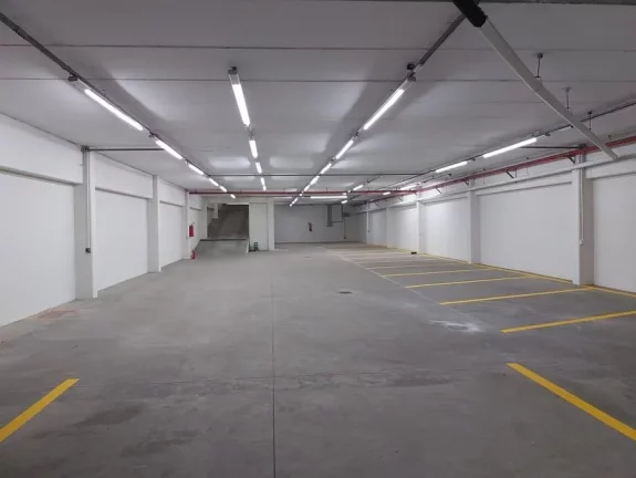 Imagem Salão comercial para alugar no Centro, Atibaia - SP