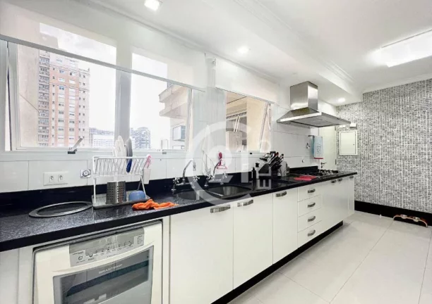 Imagem Vila Nova Conceição, 3 suítes, 226m²