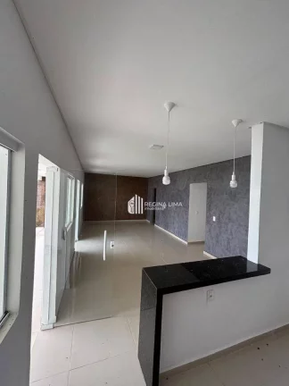 Imagem Casa com 2 dormitórios à venda, 120 m² por R$ 500.000,00 - Uruguai - Teresina/PI