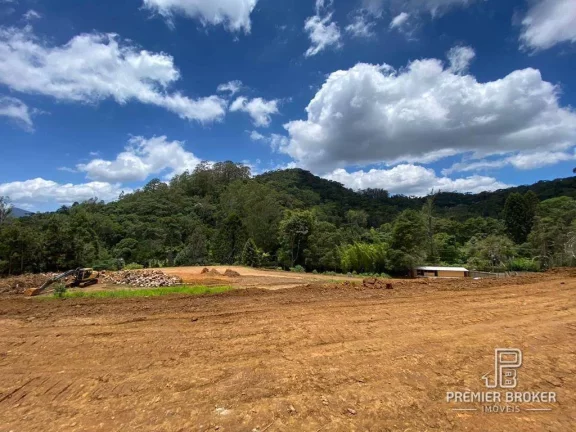 Imagem Terreno à venda, 350 m² por R$ 420.000,00 - Quebra Frascos - Teresópolis/RJ