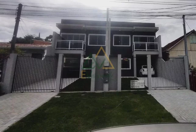 Sobrado à venda no bairro Boa Vista - Curitiba/PR