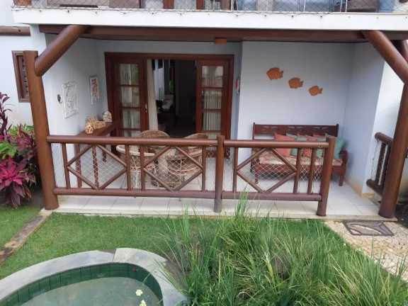Imagem Apartamento garden com 2 dormitórios, poucos metros da vila de Praia do Forte