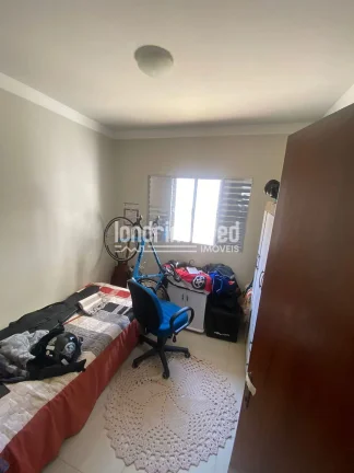Imagem Casa à venda 3 Quartos, 2 Vagas, 330M², Califórnia, Londrina - PR