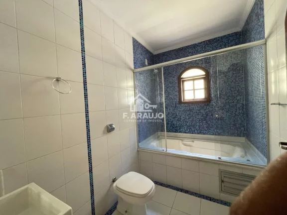Imagem Casa para venda em Sorocaba-SP. 4 dormitorios, 2 suites com Hidro.