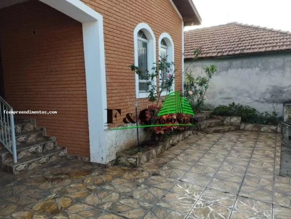 Imagem Casa para Venda em Limeira, Vila Queiroz, 4 dormitórios, 3 banheiros, 2 vagas