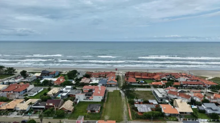 Imagem Sobrado 2 Dormitórios - Bairro Centro