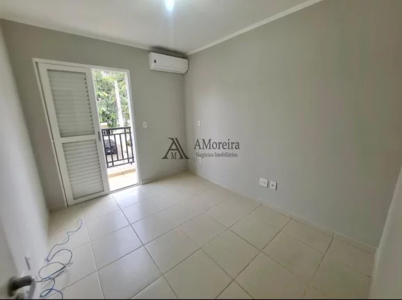 Imagem Casa Condomínio Residencial Thina à Venda em Jundiaí-SP - 3 Quartos, 1 Suíte, 2 Salas, 3 Banheiros, 2 Vagas de Garagem - Jardim Carolina