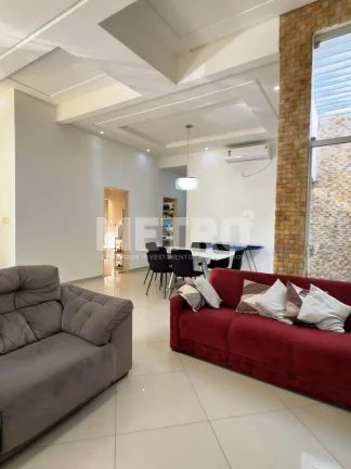 Imagem Casa com 3 quartos, sendo 2 suítes para locação, Vila Eduardo, PETROLINA - PE