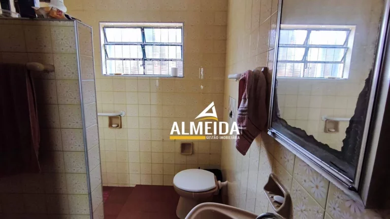 Imagem Casa com 3 dormitórios à venda por R$ 450.000,00 - Jardim Claret - Rio Claro/SP