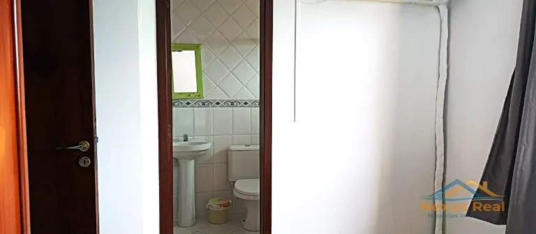 Imagem Sobrado com Piscina Privativa
