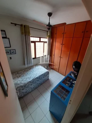 Imagem Casa de 275 m², Térrea no Centro de Mauá, 3 Dormitórios, 2 Banheiros, 5 Vagas ou mais, Vila Bocaina, Mauá-SP