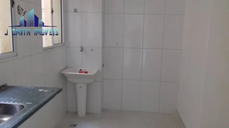 Imagem Apto. NOVO, 3 Dorms, COM PISOS, pronto para morar no centro de Cotia.