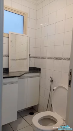Imagem Apartamento com 2 dormitórios à 100 metros da Praia Grande