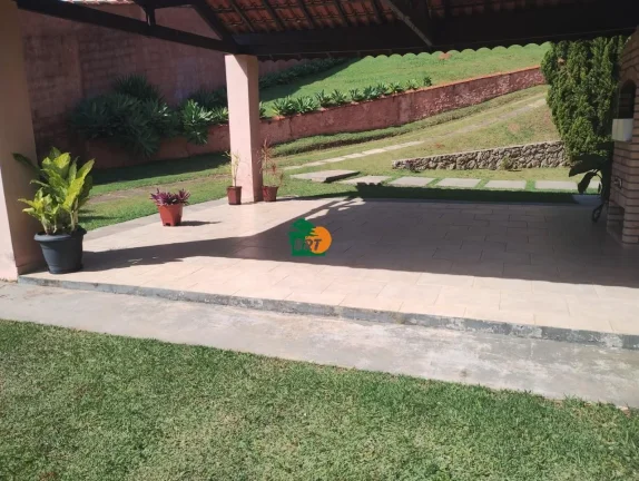 Imagem Chácara para Venda em São Roque, Sorocamirim, 3 dormitórios, 3 suítes, 4 banheiros