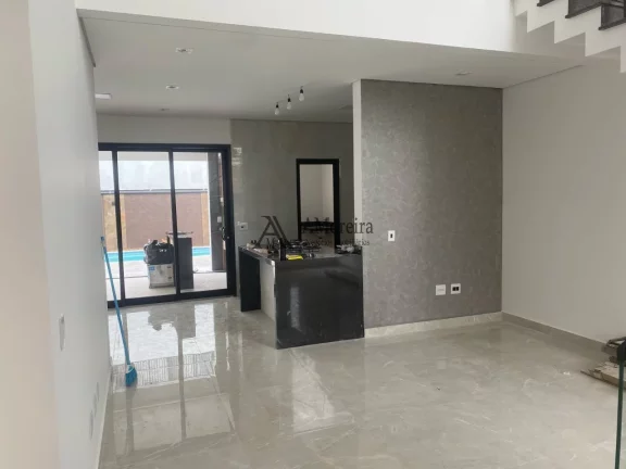 Imagem OPORTUNIDADE - CASA SOBRADO com 3 suítes final de construção - COND. RESERVA ERMIDA - Jundiaí