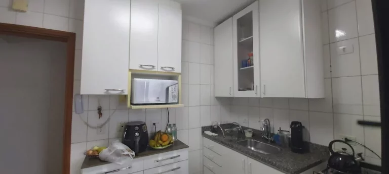 Imagem Sala 2 ambientes com sacada, cozinha com dispensa, área de serviço, 3 dormitórios sendo 1 suíte,...