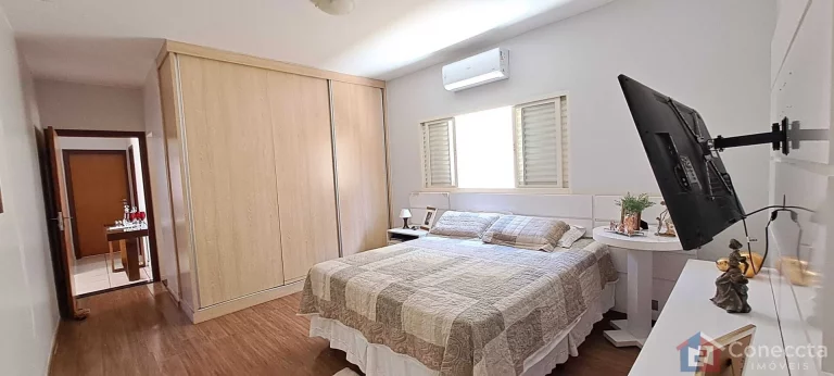 Imagem Casa ampla à venda no Bairro Eldorado em Patos de Minas – Com edícula independente!