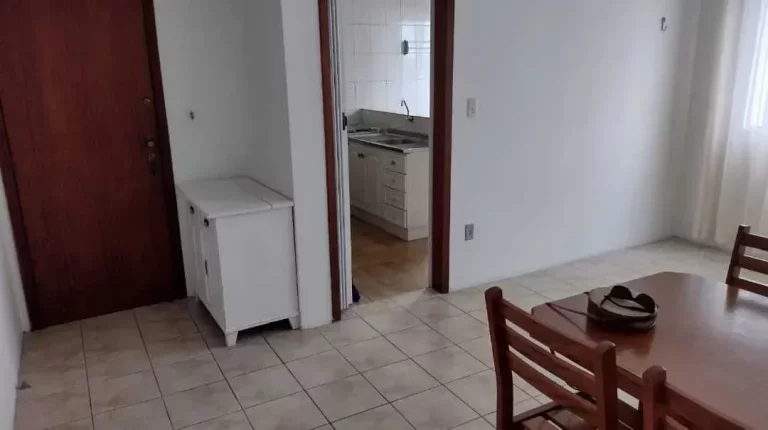 Imagem Apartamento quadra mar com 1 dormitório em Balneário Camboriú/SC