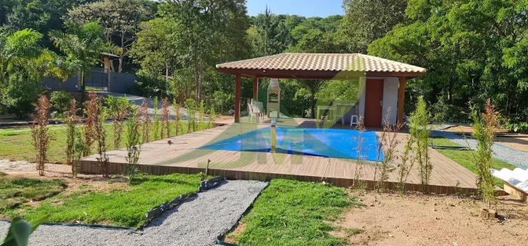 Imagem Chácara à Venda em Atibaia em Loteamento fechado