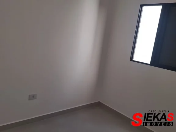 Imagem Imperdível: Casa à venda na Penha, São Paulo-SP. 3 quartos, 1 suíte, 3 banheiros, 2 vagas. 106 m².