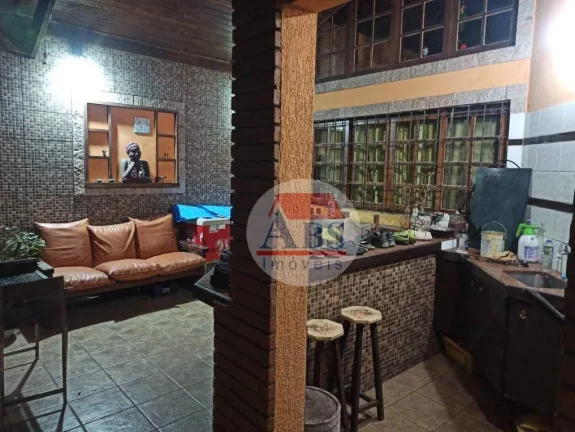 Imagem Casa com 3 dormitórios à venda, 144 m² por R$ 600.000,00 - Parque São Luis - Cubatão/SP