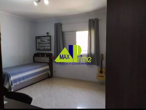 Imagem SOBRADO FRONTAL 148M²/02 QUARTOS/EDÍCULA/QUINTAL/06 VAGAS