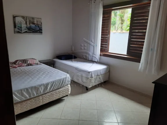 Imagem Linda casa no condomínio Pedra Verde a 150 metros da praia do Lázaro em Ubatuba!