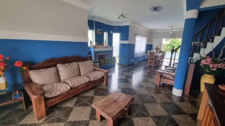 Imagem Sobrado à venda mobiliado 400 metros da praia Condomínio Bougainville II