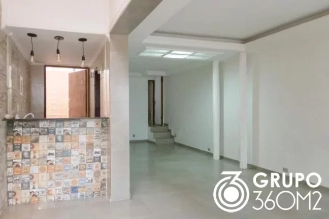 Imagem Sobrado para Venda em São Bernardo do Campo / SP no bairro Rudge Ramos