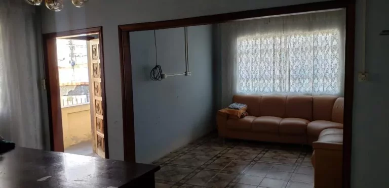 Imagem Descubra Seu Novo Lar no Coração da Capital da Música, Tatuí - Casa Central por Apenas R$ 400.000