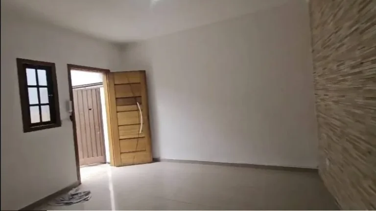 Imagem Sobrado à Venda - 3 Dormitórios (1 Suíte) 2 Vagas Conforto e Espaço