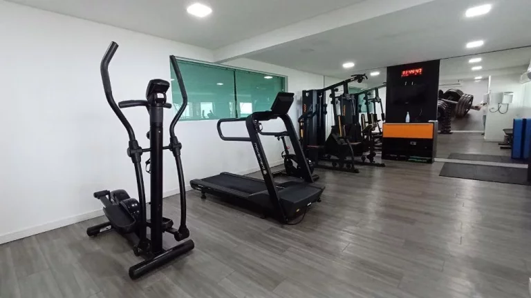 Imagem Apartamento com 2 dormitórios à venda, 72 m² por R$ 590.000,00 - Balneário Flórida - Praia Grande/SP