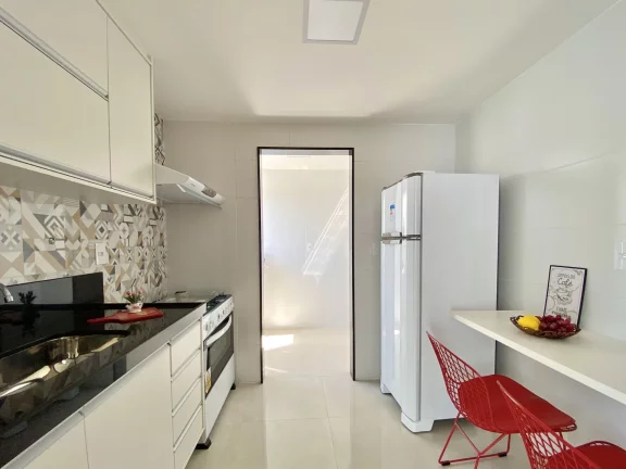 Imagem Apartamento Padrão, 03 Quartos, 01 Suite, 02 Vagas de Garagem, 03 Varandas, Area de Lazer Completa, Beira Mar, Praia do Morro, Guarapari - ES